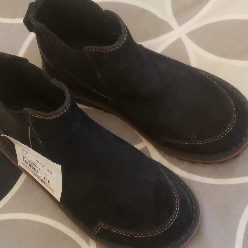 Brand new Umi boys Chelsea booties